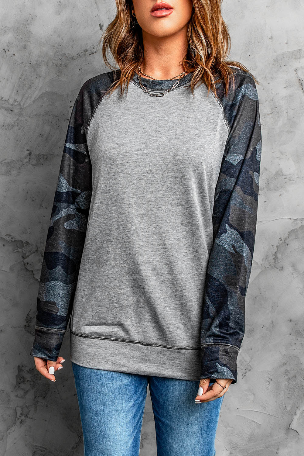 Crewneck Camo Print Long Sleeve Sweatshirt - Cool